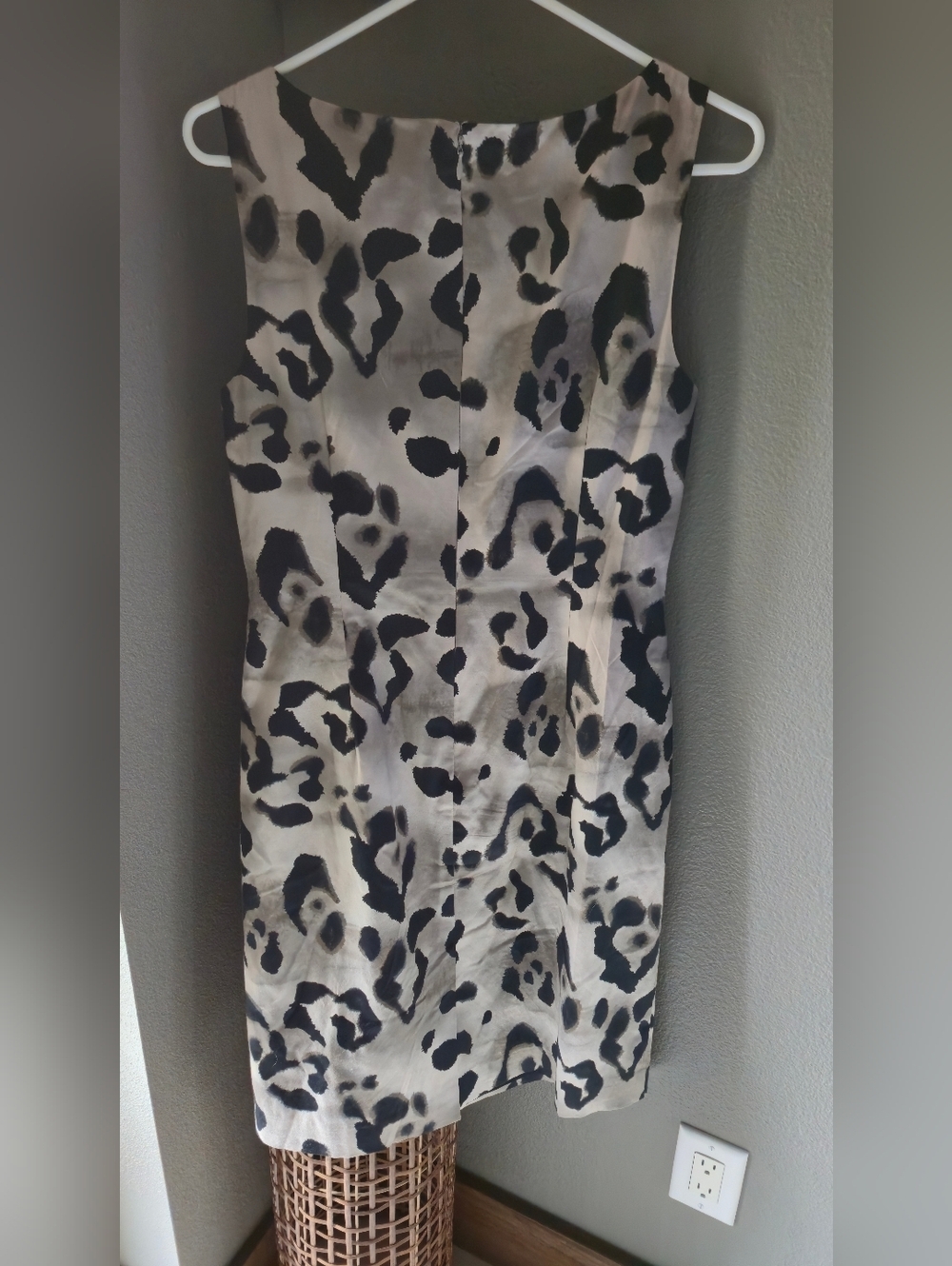Anne Taylor 6 silk Blend animal print Sleeveless Sheath Dress Trending Neutral - Picture 13 of 15